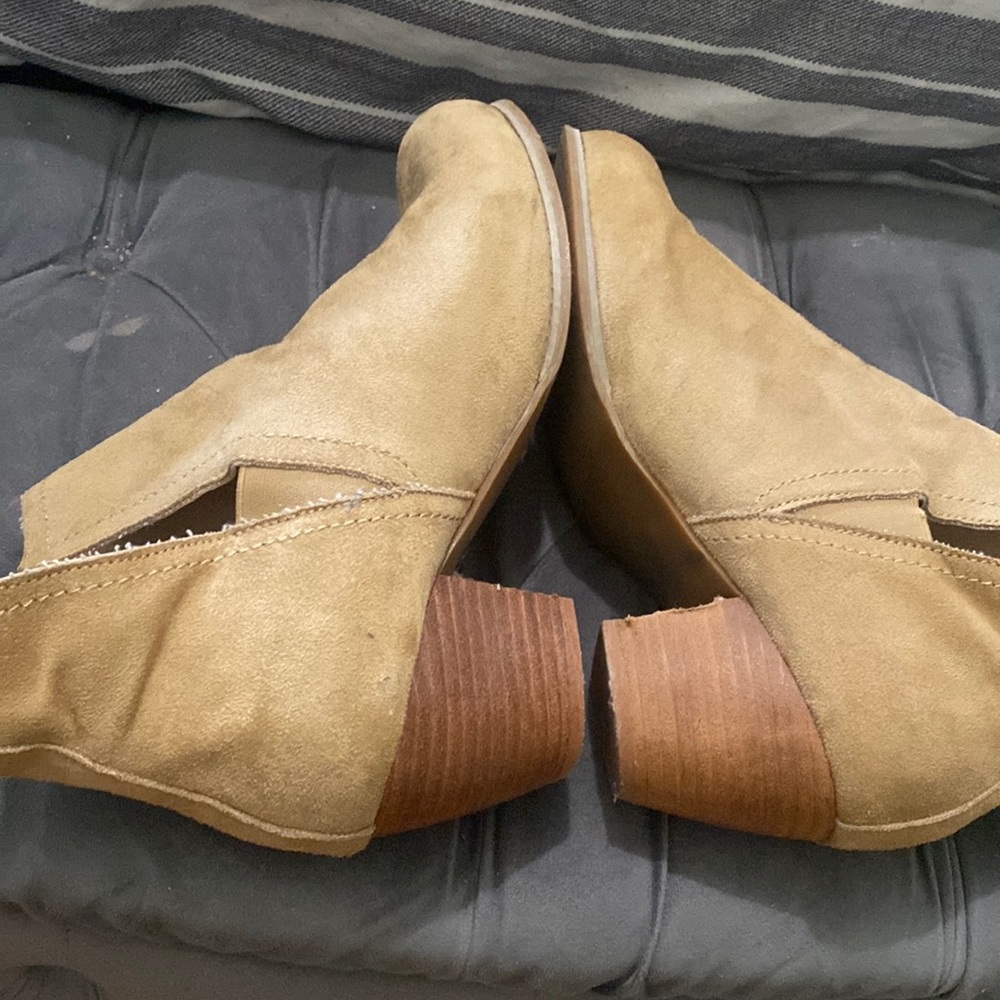 booties tan 11 W